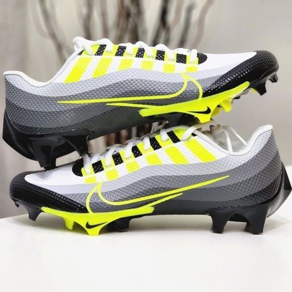 NEW! Men's Nike Vapor Edge Speed 360 Football Cleats - Picture 5 of 10